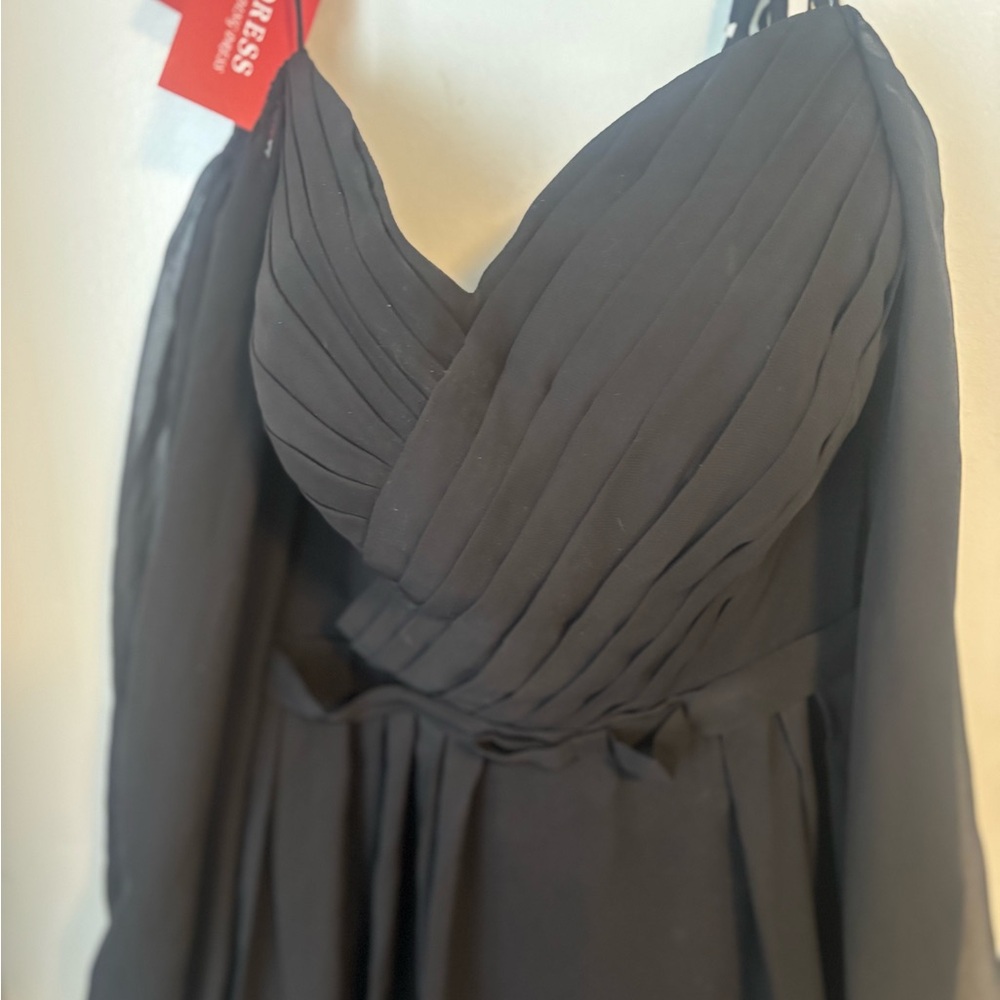 Elegant Black Pleated Dress